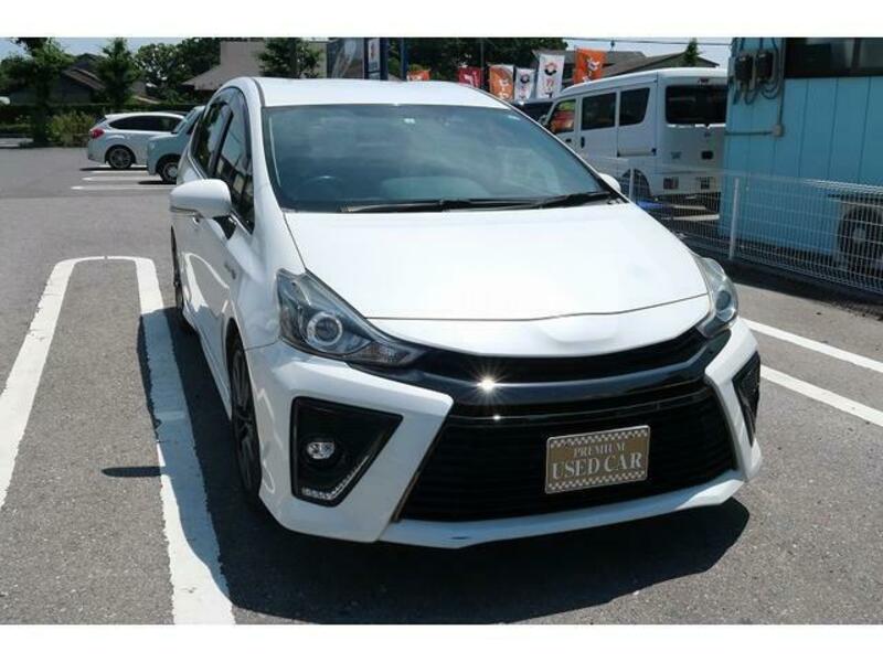 PRIUS ALPHA