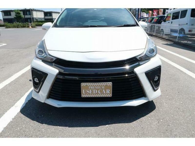 PRIUS ALPHA