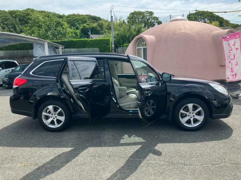 LEGACY OUTBACK
