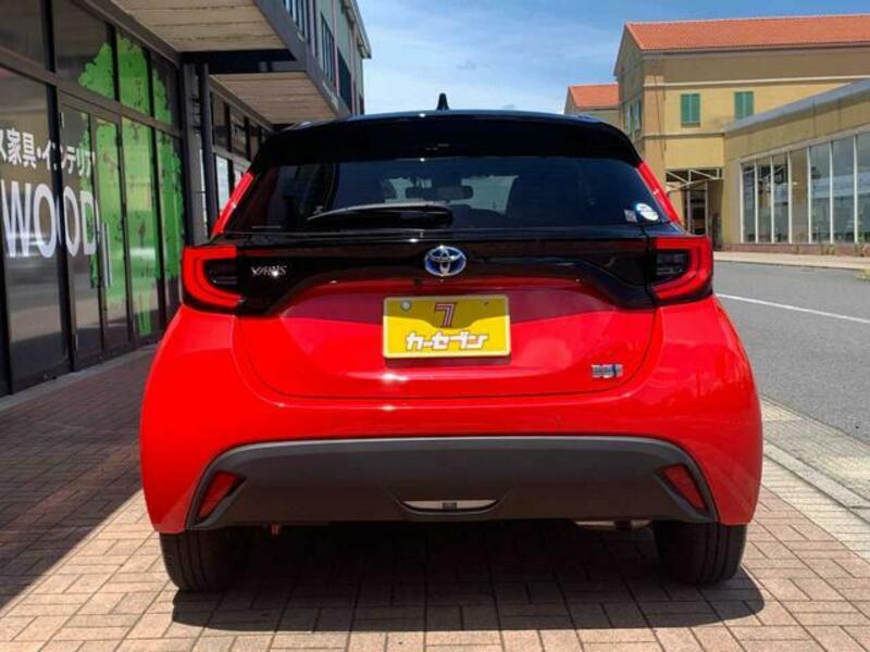 YARIS