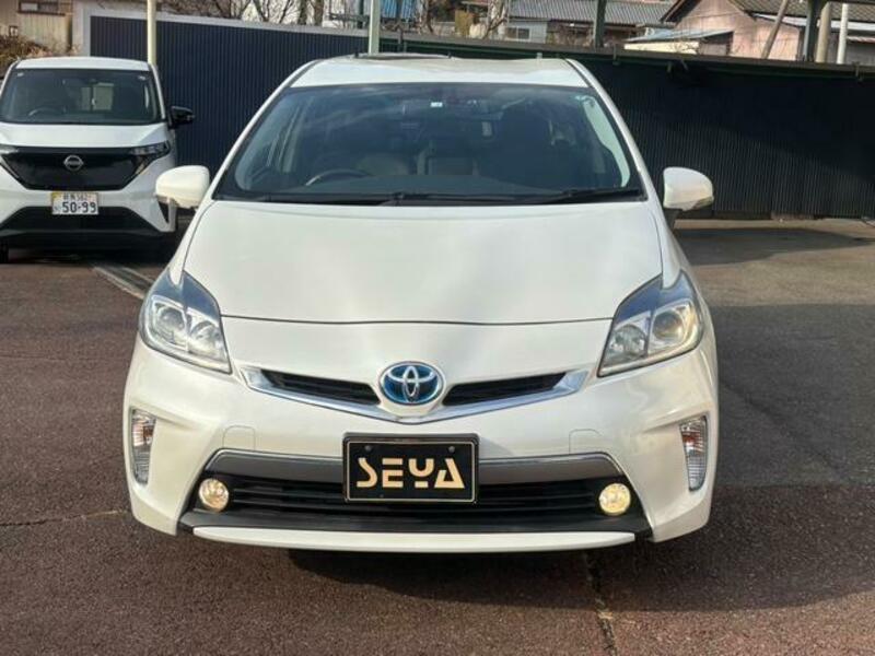 PRIUS PHV