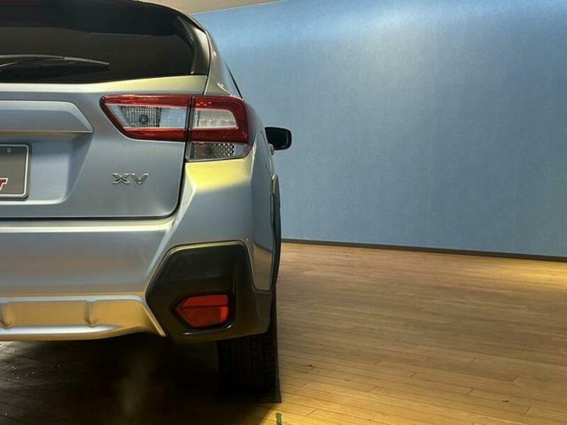XV