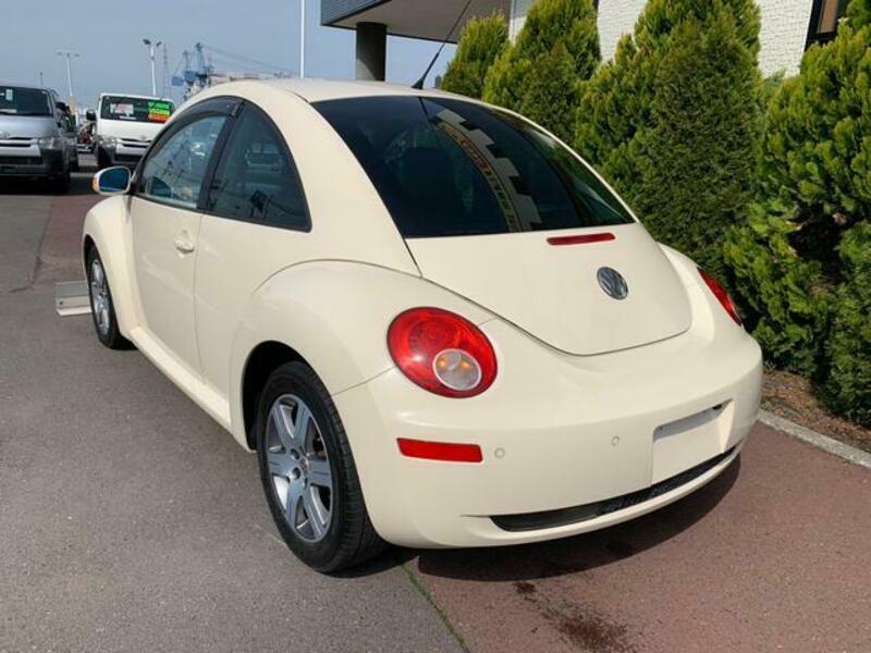 NEW BEETLE