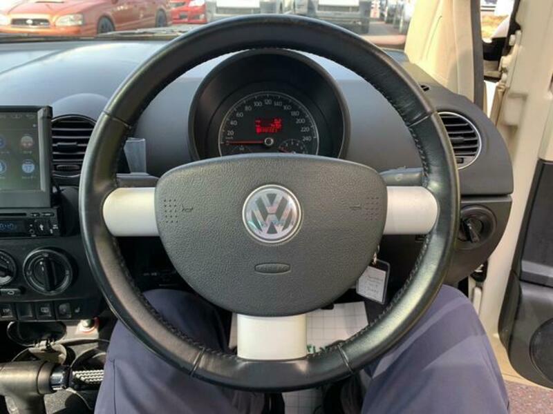 NEW BEETLE