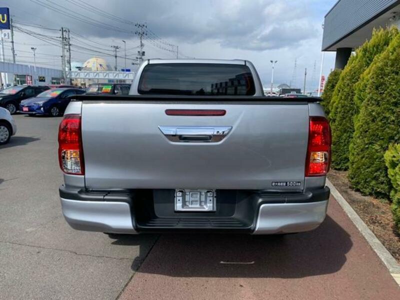 HILUX