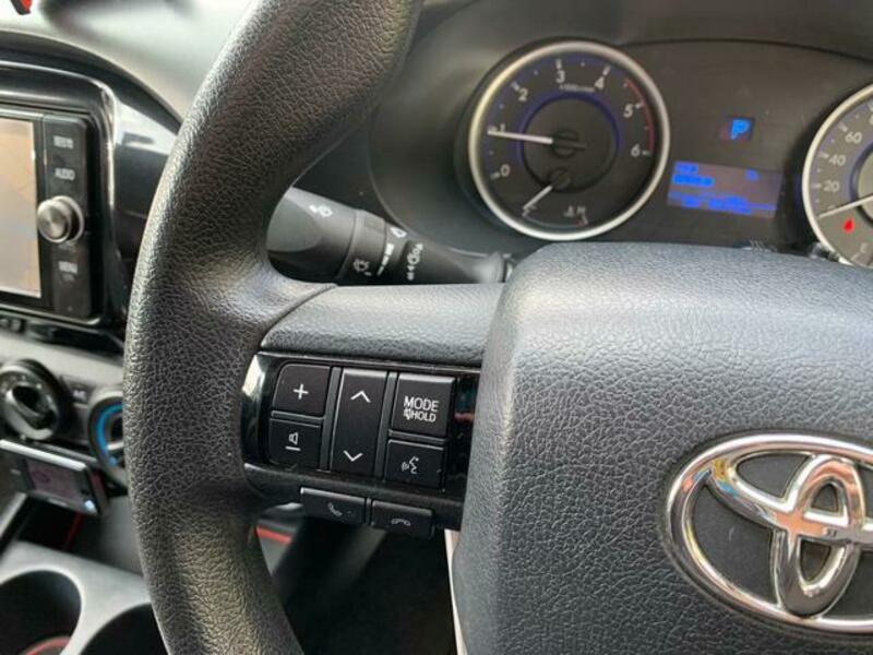 HILUX