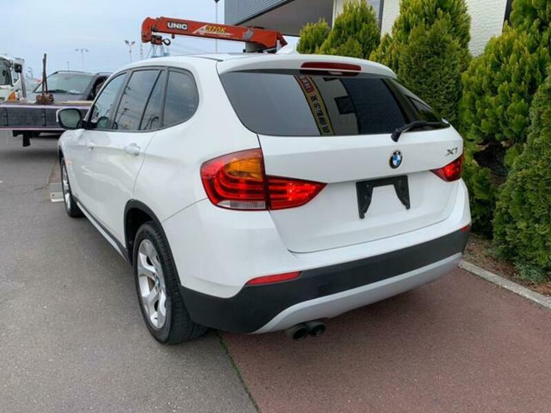 X1