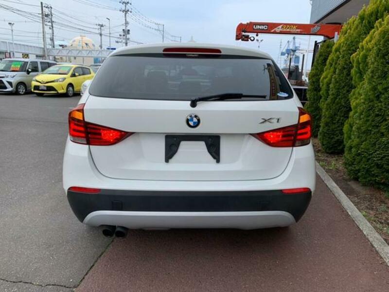 X1