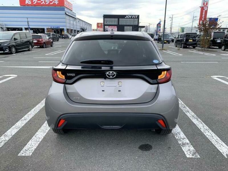YARIS