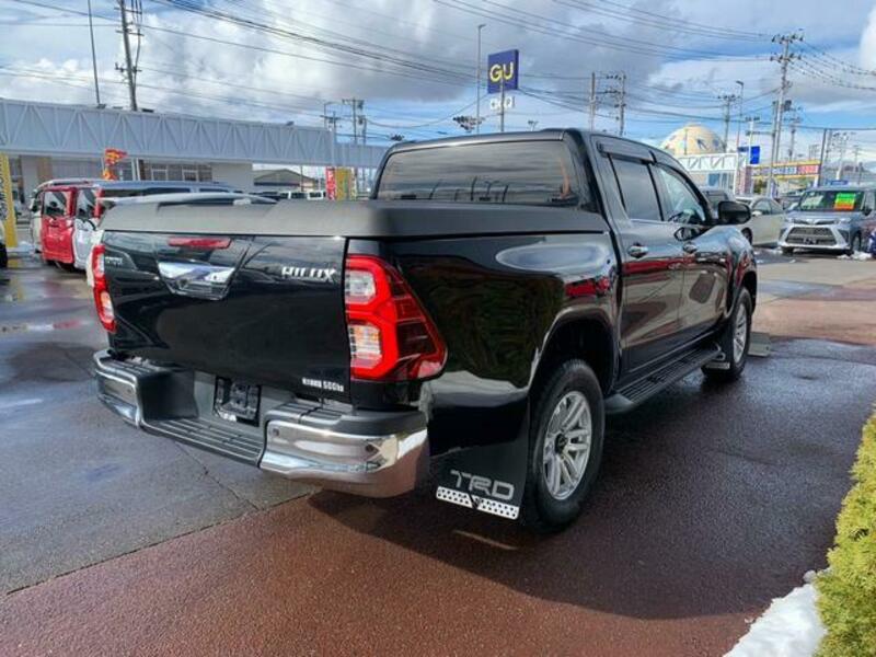 HILUX
