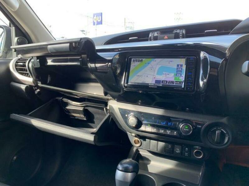 HILUX