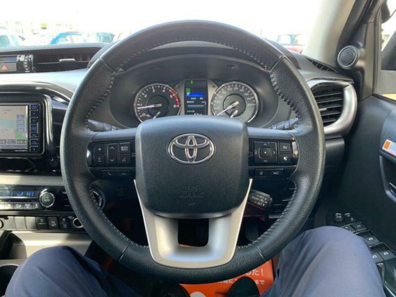 HILUX