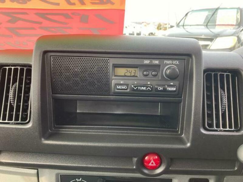 CLIPPER TRUCK
