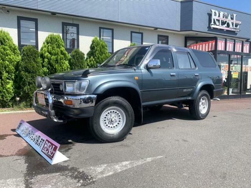 TOYOTA HILUX SURF