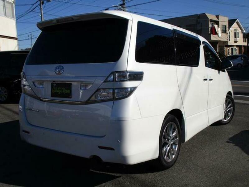 VELLFIRE