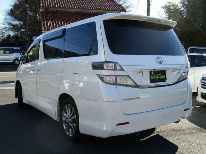 VELLFIRE