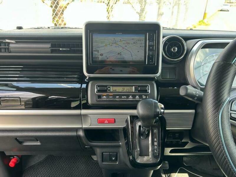 SPACIA CUSTOM