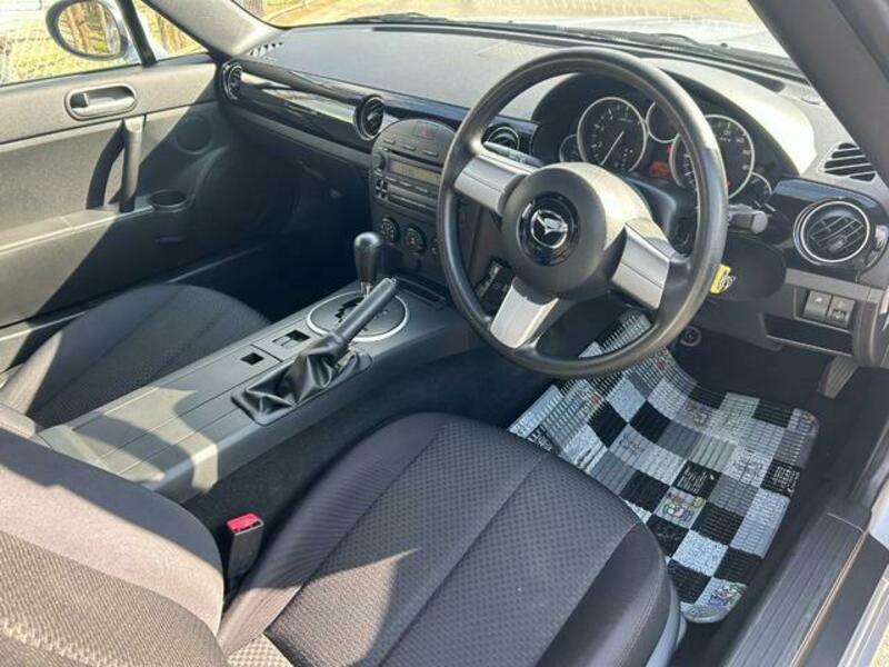ROADSTER
