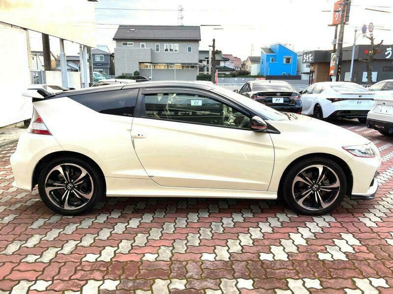 CR-Z