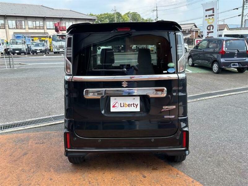 SPACIA CUSTOM