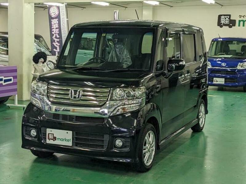 N BOX CUSTOM