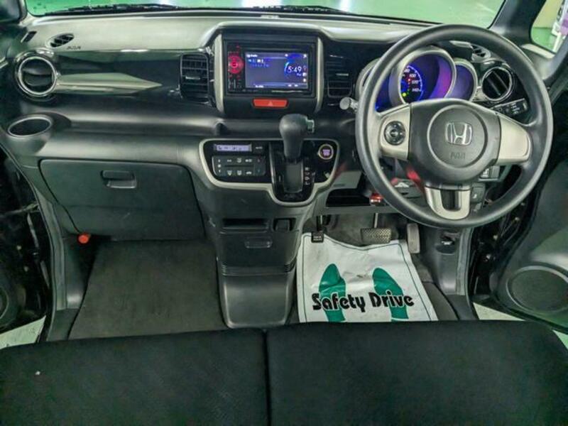 N BOX CUSTOM