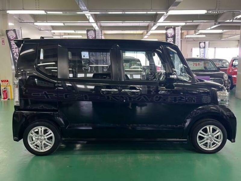 N BOX CUSTOM