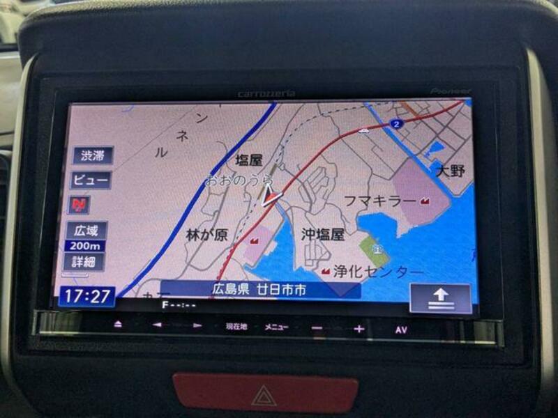 N BOX