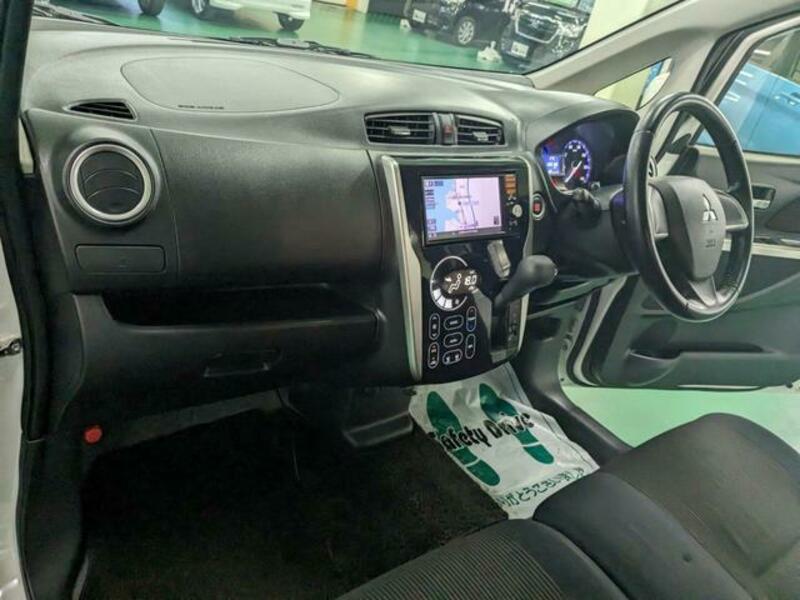 EK CUSTOM