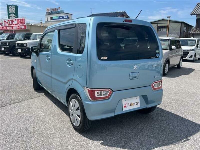 WAGON R