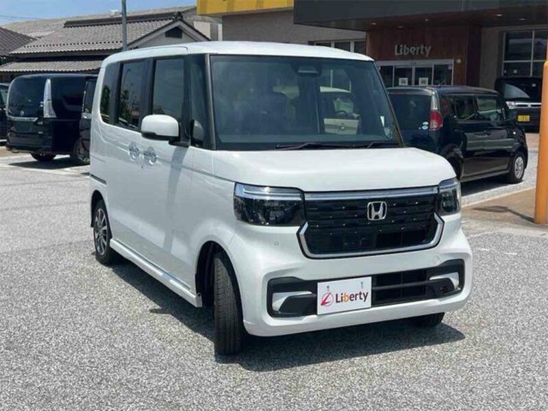 N BOX CUSTOM