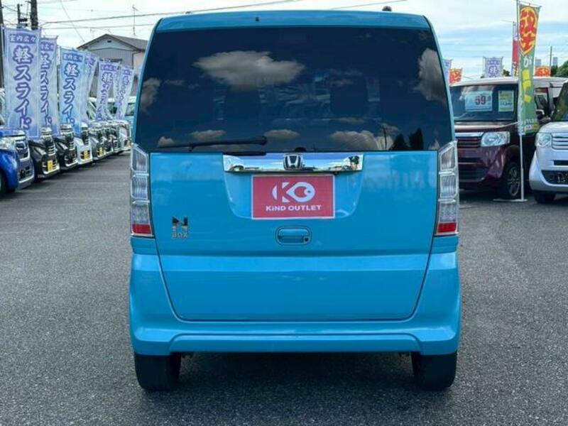 N BOX