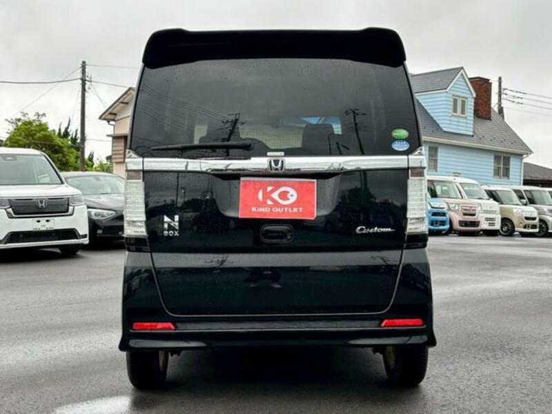 N BOX CUSTOM