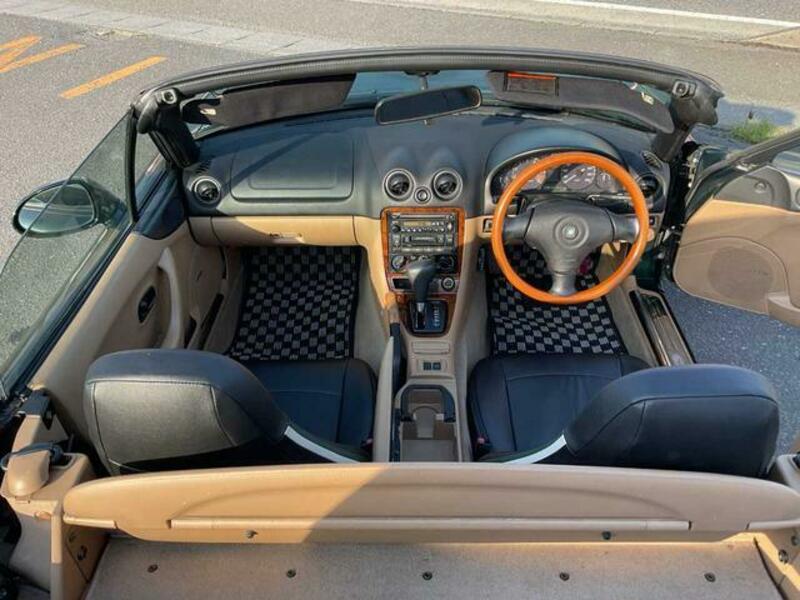 ROADSTER