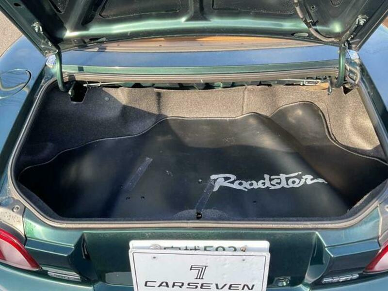 ROADSTER