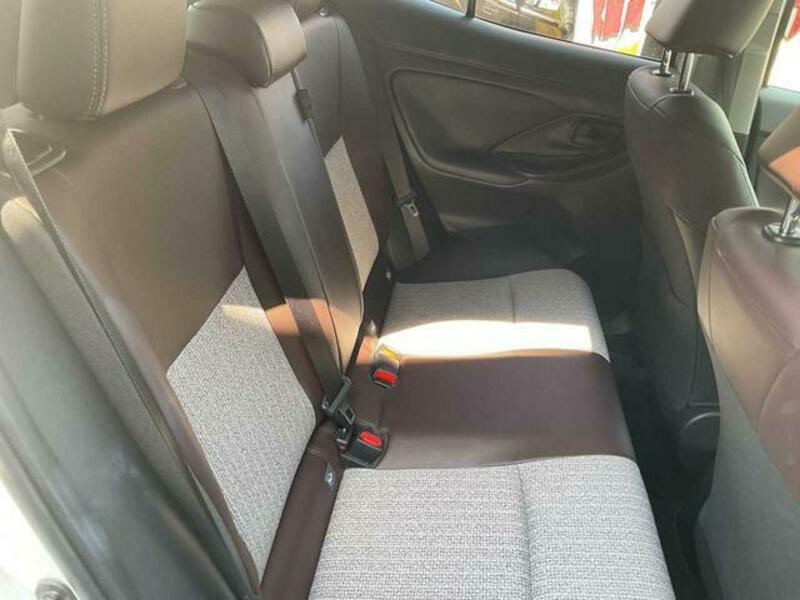 YARIS CROSS