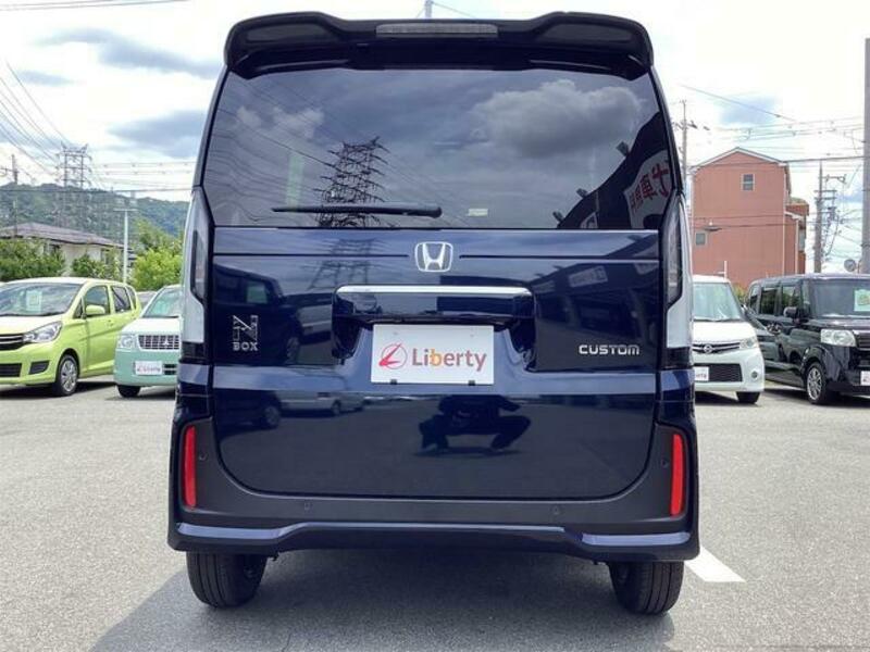 N BOX CUSTOM
