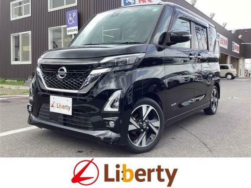 NISSAN ROOX