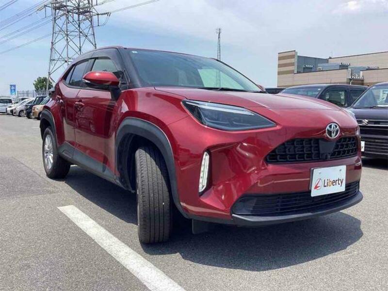 YARIS CROSS