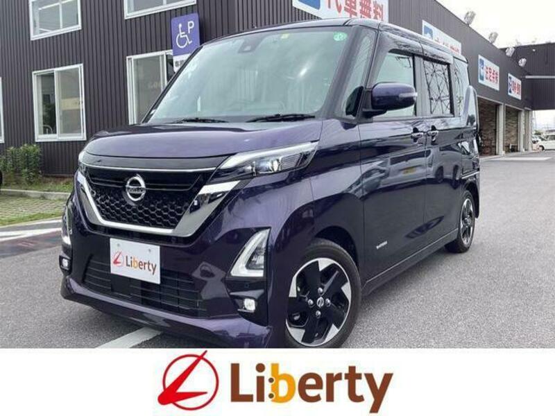NISSAN ROOX