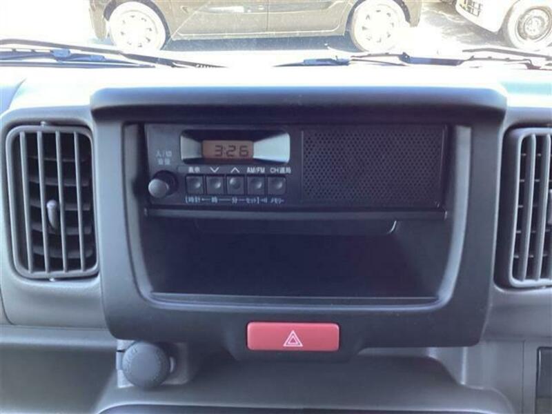 CLIPPER VAN