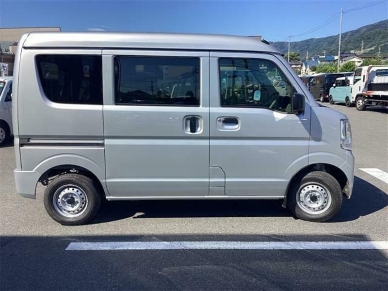 CLIPPER VAN