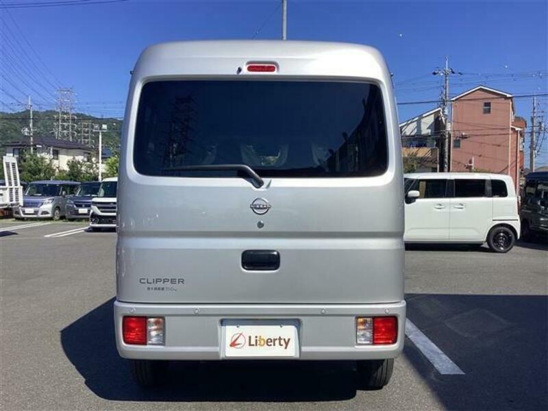 CLIPPER VAN