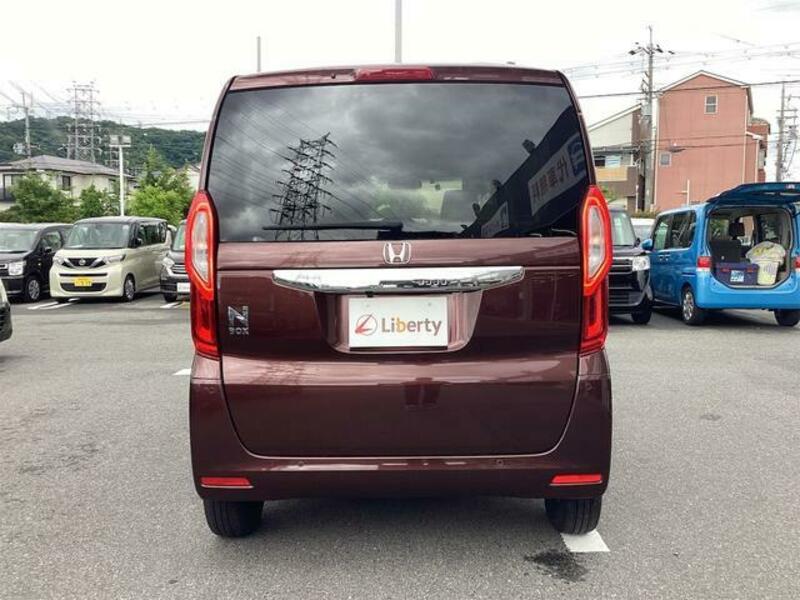 N BOX