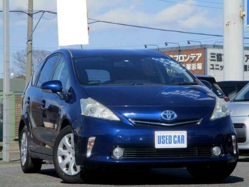 PRIUS ALPHA