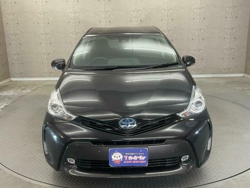 PRIUS ALPHA