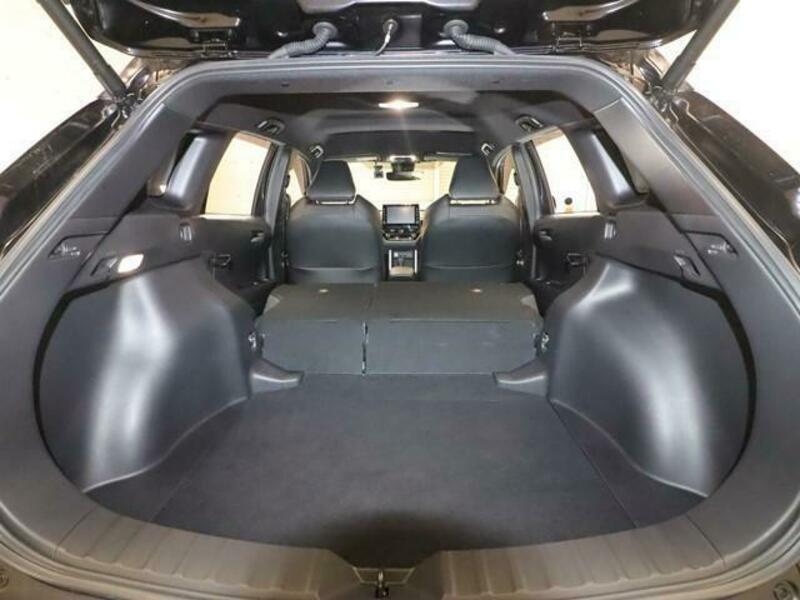 COROLLA CROSS