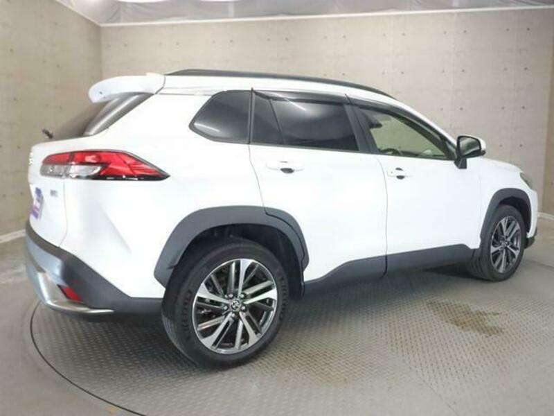 COROLLA CROSS