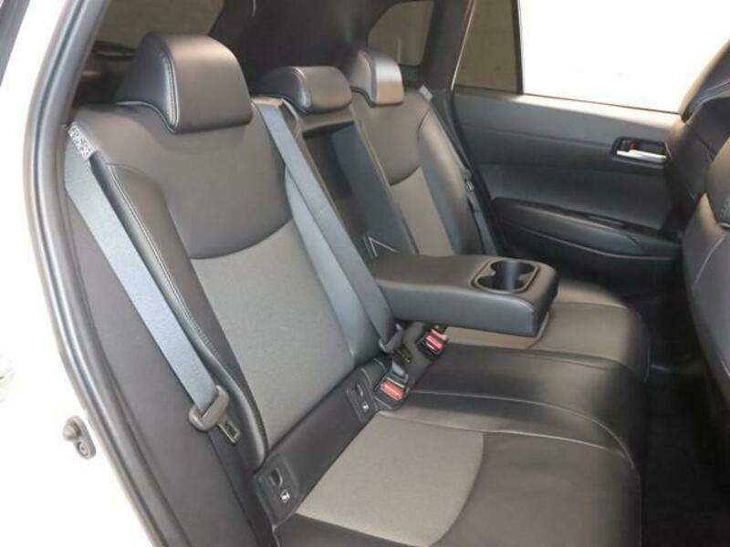 COROLLA CROSS