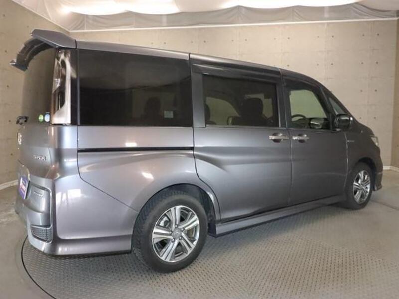 STEPWAGON SPADA
